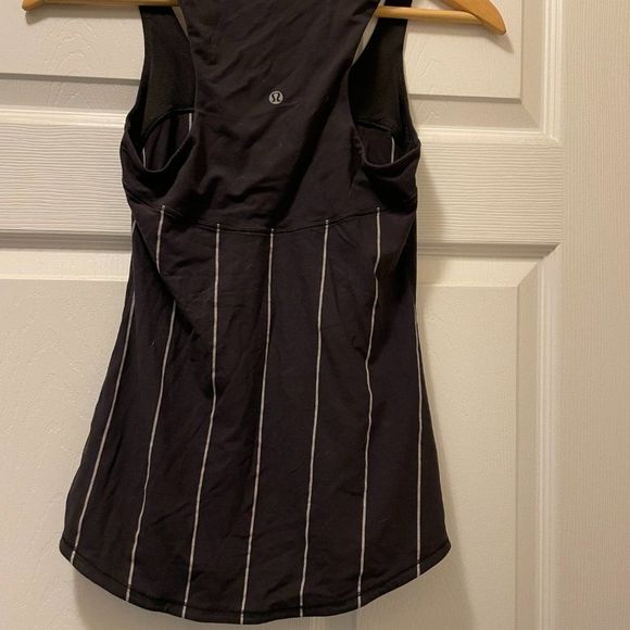 Lululemon Tank  Top - Picture 2 of 4